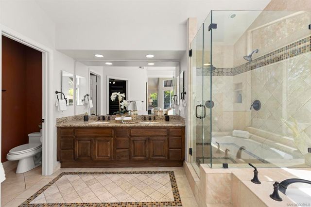 4913 Smith Canyon Ct, San Diego, CA 92130