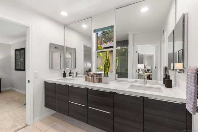 4913 Smith Canyon Ct, San Diego, CA 92130
