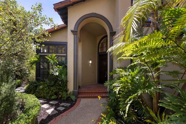 4913 Smith Canyon Ct, San Diego, CA 92130