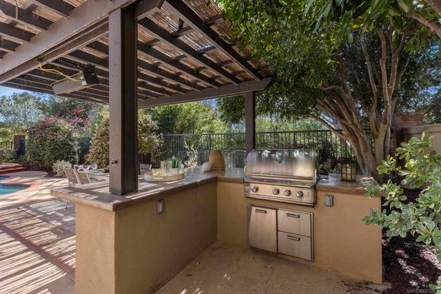 4913 Smith Canyon Ct, San Diego, CA 92130