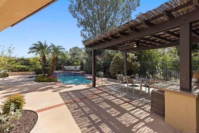 4913 Smith Canyon Ct, San Diego, CA 92130