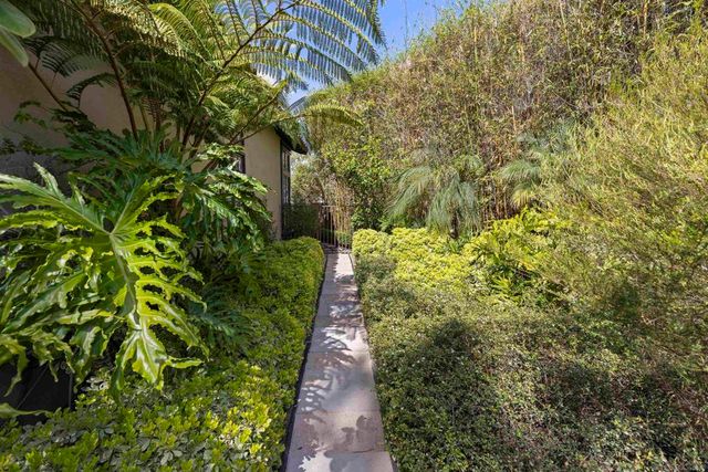 4913 Smith Canyon Ct, San Diego, CA 92130
