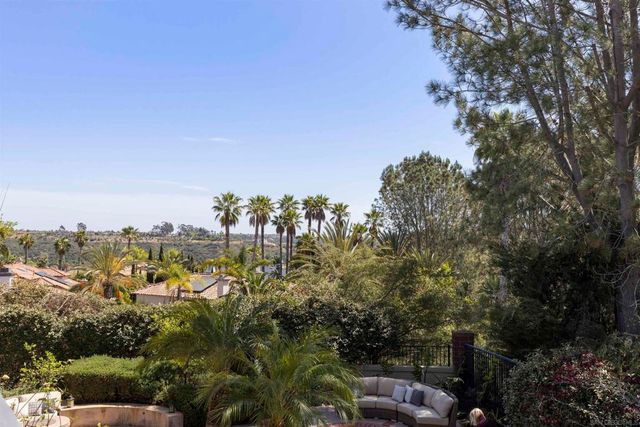 4913 Smith Canyon Ct, San Diego, CA 92130