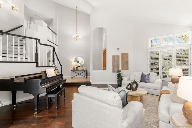 4913 Smith Canyon Ct, San Diego, CA 92130