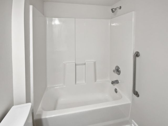 12595 Driftwood Court, Apple Valley, MN 55124