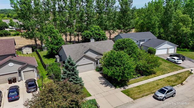 5928 BLUEGRASS Trail, Mchenry, IL 60050