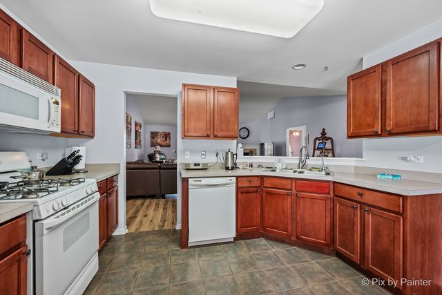 5928 BLUEGRASS Trail, Mchenry, IL 60050