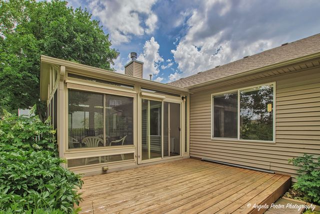 5928 BLUEGRASS Trail, Mchenry, IL 60050