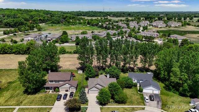 5928 BLUEGRASS Trail, Mchenry, IL 60050