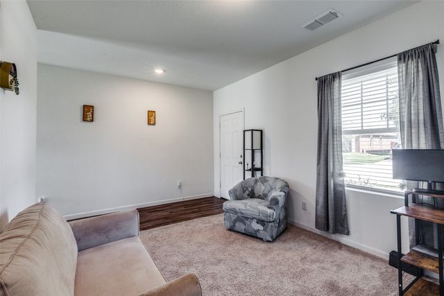 5525 Mcmahan Lane, Fort Worth, TX 76036