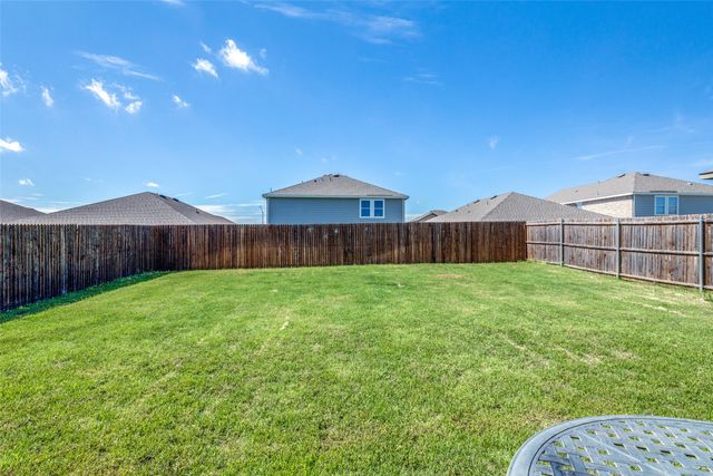 5525 Mcmahan Lane, Fort Worth, TX 76036