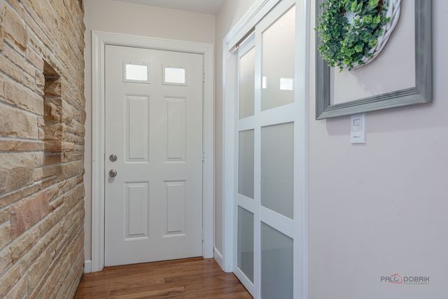 34049 N Hickory Avenue, Grayslake, IL 60030