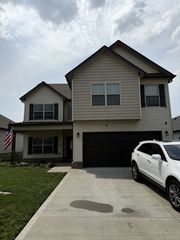 214 Elwell Rd, Clarksville, TN 37042