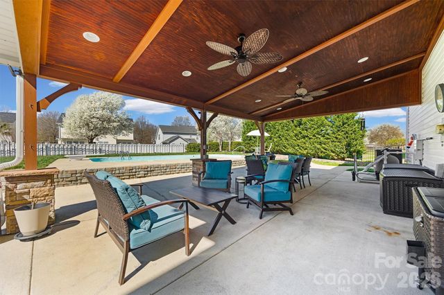 2016 Makin Drive, Indian Trail, NC 28079