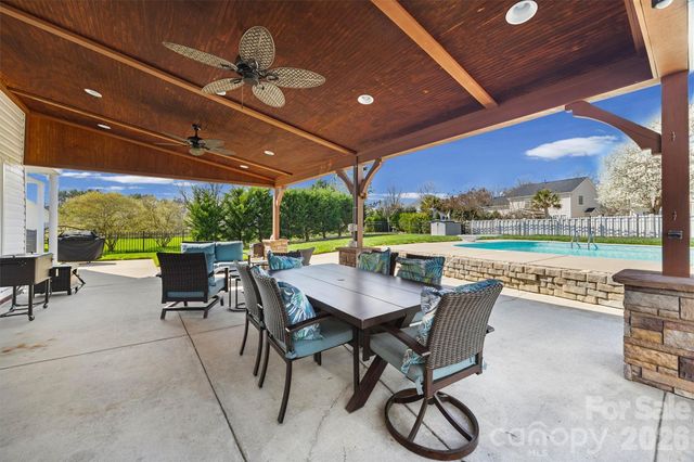 2016 Makin Drive, Indian Trail, NC 28079