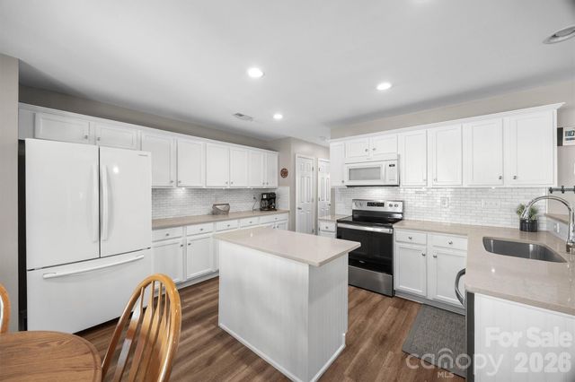 2016 Makin Drive, Indian Trail, NC 28079