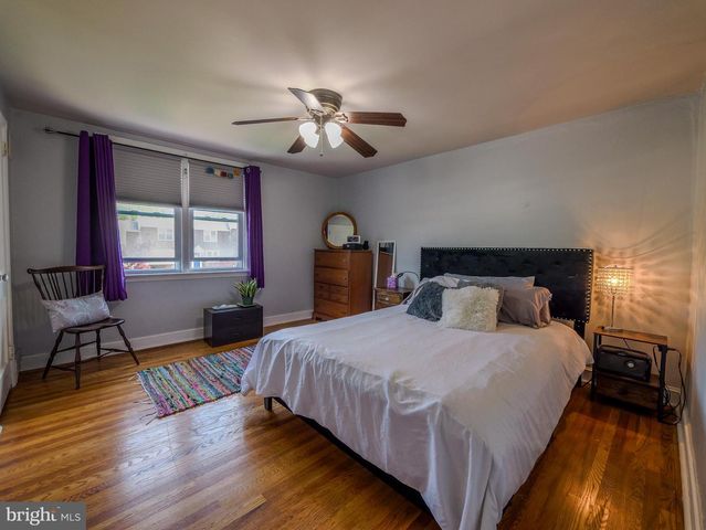 854 GAINSBORO RD, Drexel Hill, PA 19026