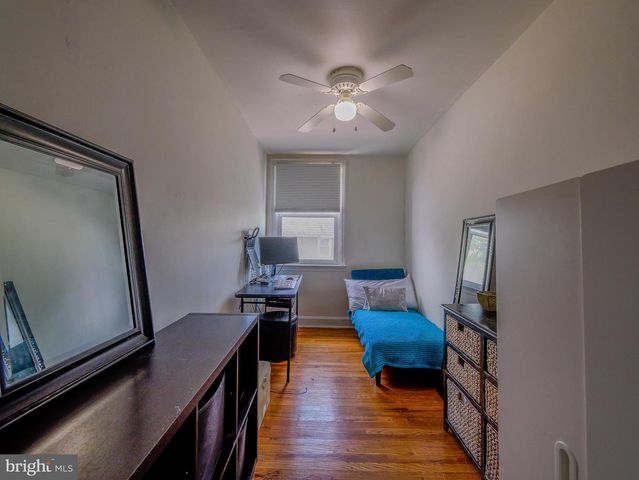 854 GAINSBORO RD, Drexel Hill, PA 19026