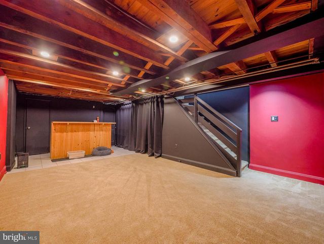 854 GAINSBORO RD, Drexel Hill, PA 19026