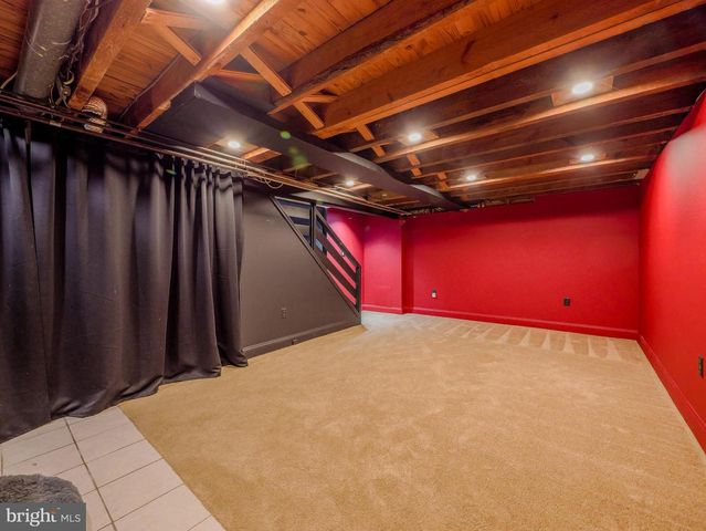 854 GAINSBORO RD, Drexel Hill, PA 19026