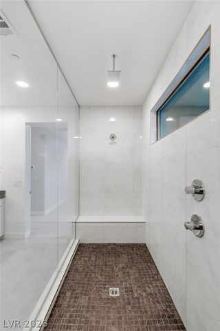 424 Crown Mesa Avenue, Las Vegas, NV 89138
