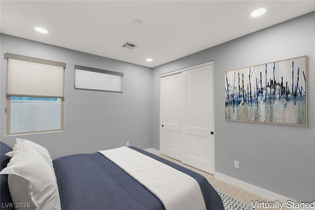 424 Crown Mesa Avenue, Las Vegas, NV 89138