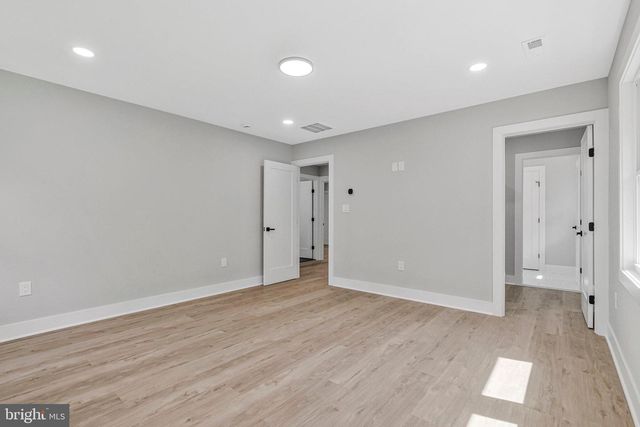 10211 STRATFORD AVE, Fairfax, VA 22030