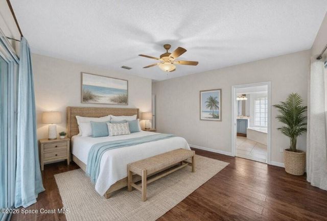 914 Sierra Place NE, Palm Bay, FL 32907