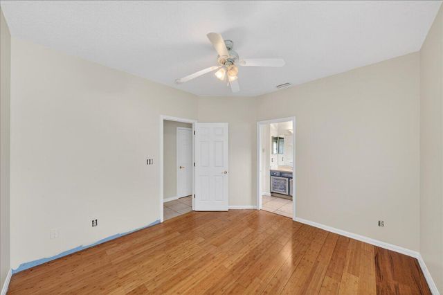 914 Sierra Place NE, Palm Bay, FL 32907