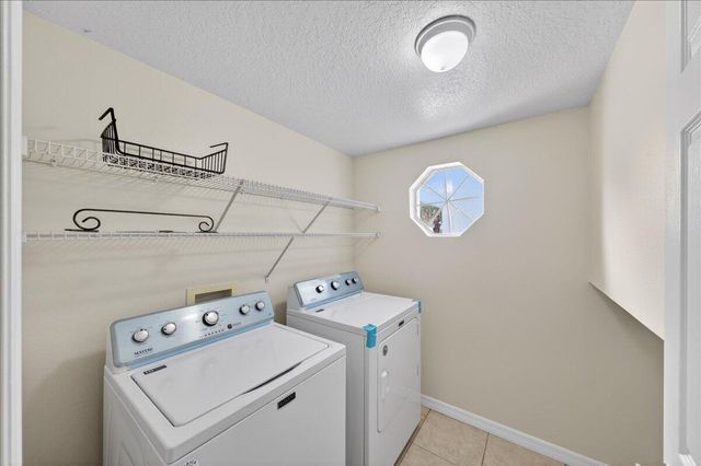 914 Sierra Place NE, Palm Bay, FL 32907