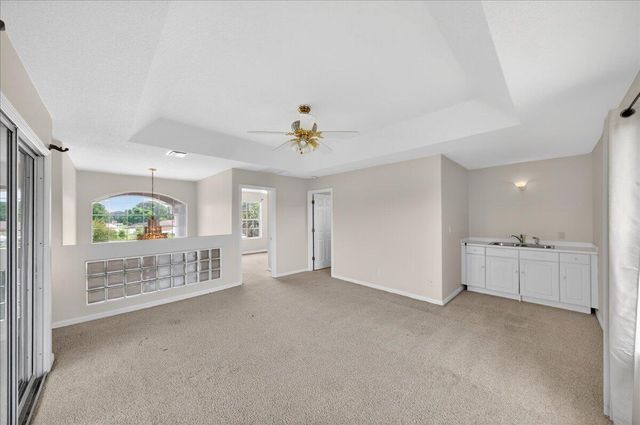 914 Sierra Place NE, Palm Bay, FL 32907