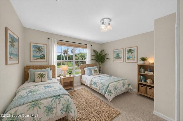 914 Sierra Place NE, Palm Bay, FL 32907