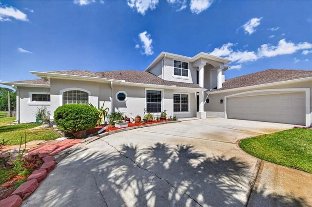 914 Sierra Place NE, Palm Bay, FL 32907