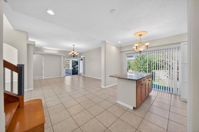 914 Sierra Place NE, Palm Bay, FL 32907