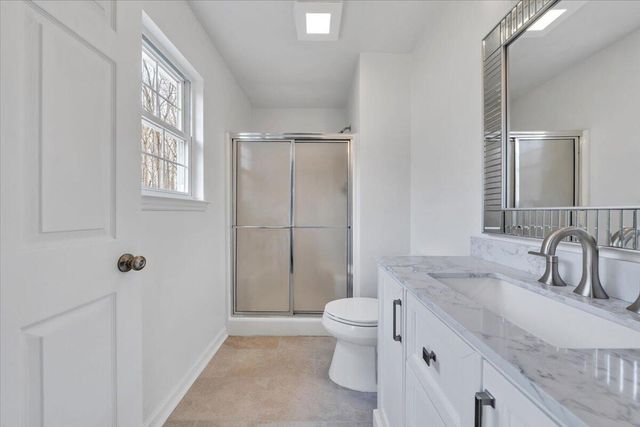 930 Brookfield LN, Roanoke, VA 24012