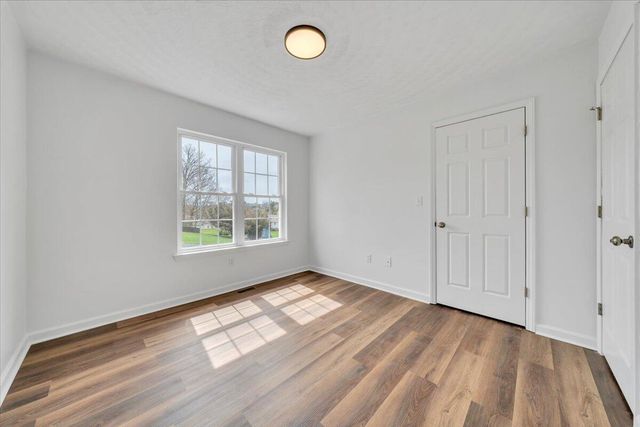 930 Brookfield LN, Roanoke, VA 24012