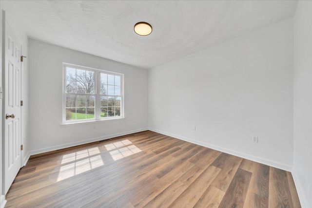 930 Brookfield LN, Roanoke, VA 24012