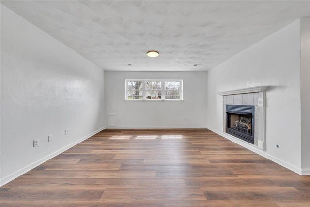 930 Brookfield LN, Roanoke, VA 24012