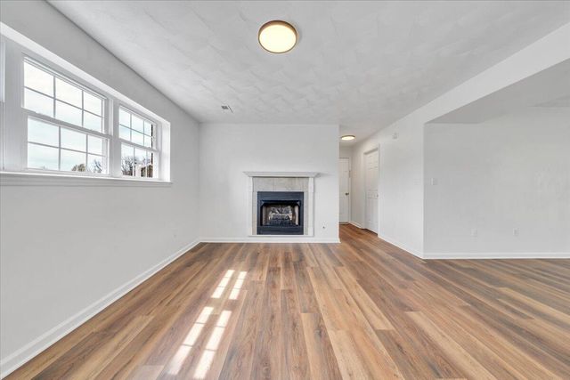 930 Brookfield LN, Roanoke, VA 24012