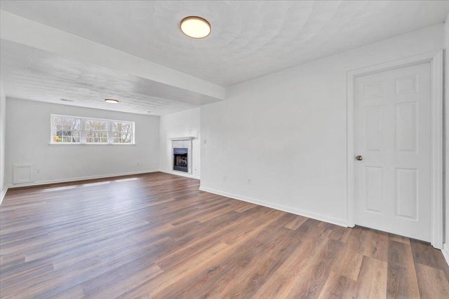 930 Brookfield LN, Roanoke, VA 24012