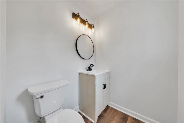 930 Brookfield LN, Roanoke, VA 24012