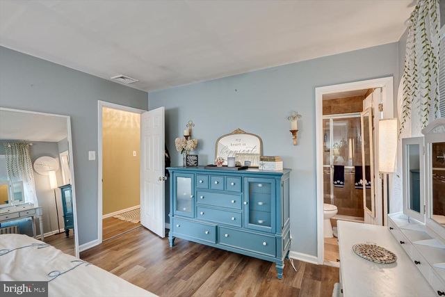 10 FOREST PARK TER, Monroe Township, NJ 08831
