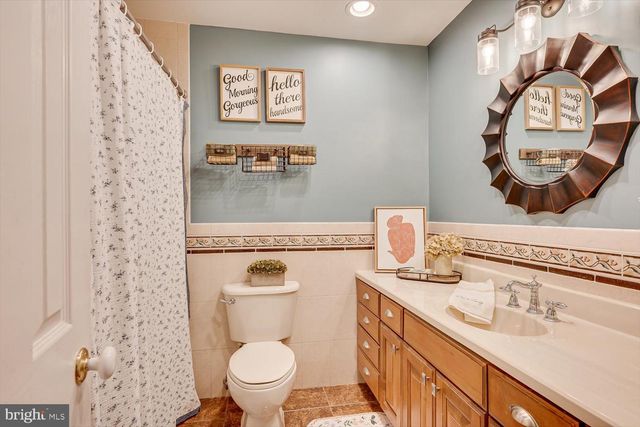 10 FOREST PARK TER, Monroe Township, NJ 08831