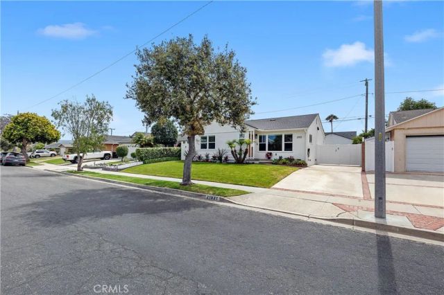 21921 Grant Avenue, Torrance, CA 90503