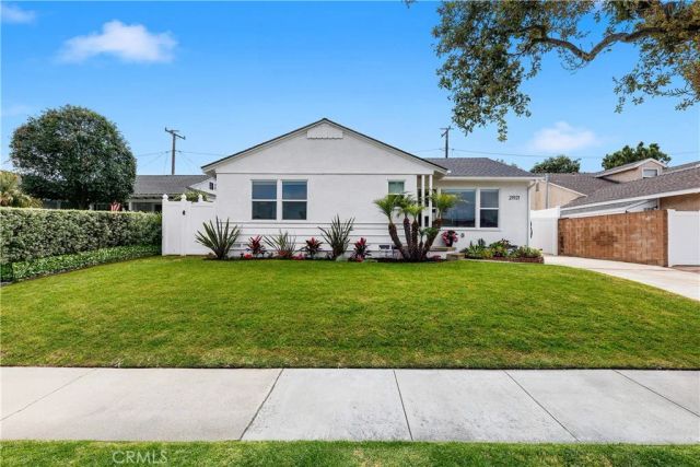 21921 Grant Avenue, Torrance, CA 90503