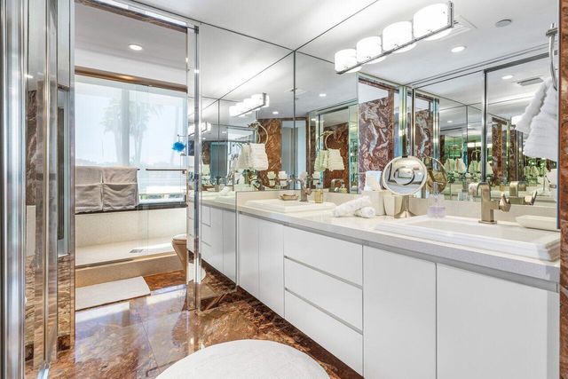 1500 S Ocean Boulevard 303, Boca Raton, FL 33432