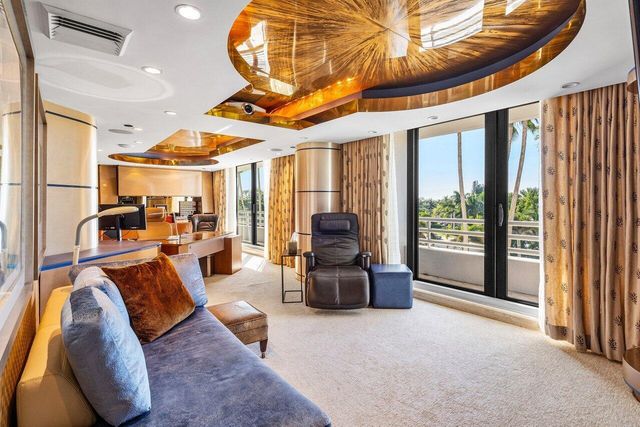1500 S Ocean Boulevard 303, Boca Raton, FL 33432
