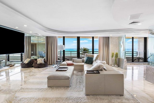 1500 S Ocean Boulevard 303, Boca Raton, FL 33432