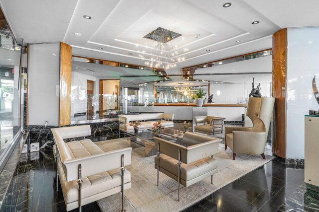 1500 S Ocean Boulevard 303, Boca Raton, FL 33432