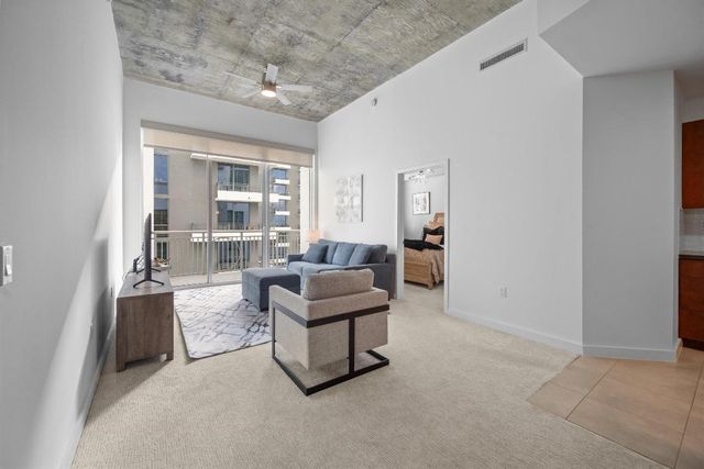 300 S Australian Avenue 1619, West Palm Beach, FL 33401